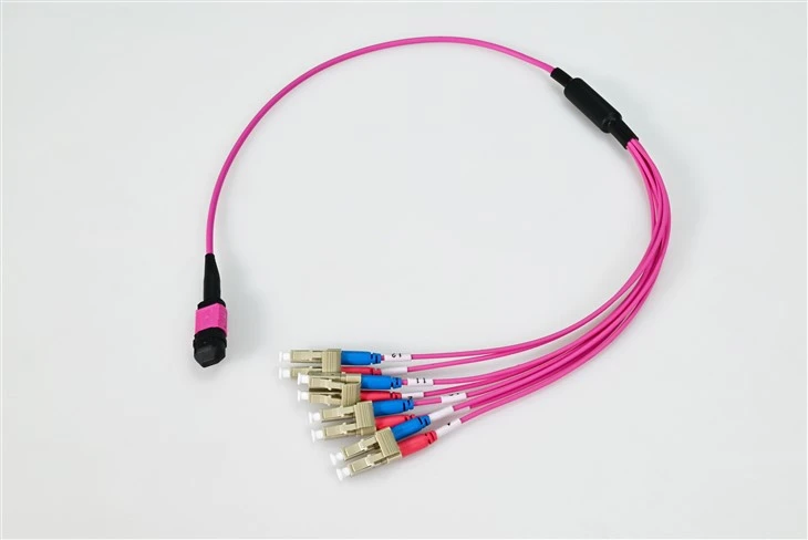 Optik tolali patch simi LC dan MPO 8 yadroli 3,0 mm OM4 ga